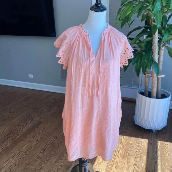 Who What Wear Dresses & Skirts - Who What Wear Dress Eyelet Sleeves With Pockets Size Medium Never Worn